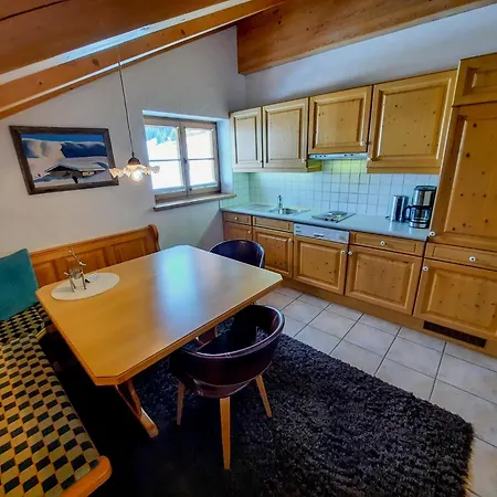 Haus Schroefler * Лех