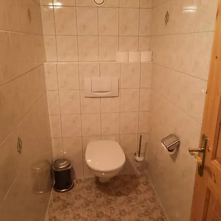 Haus Schroefler Лех