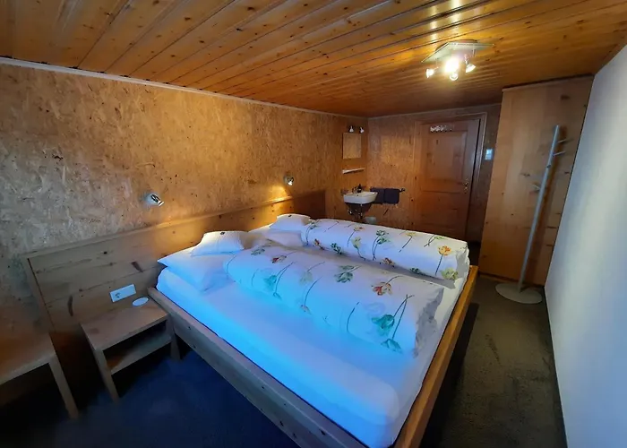 Daire Haus Schroefler Lech am Arlberg